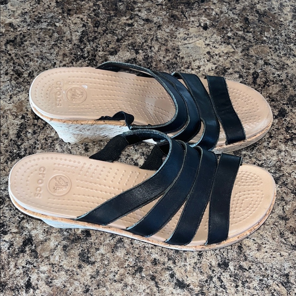 CROCS Women's Black Strappy Sandals